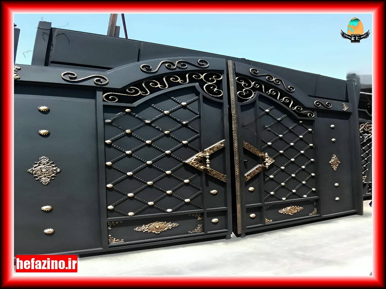 طرح فرفورژه درب حیاط برای زیبایی ویلایی