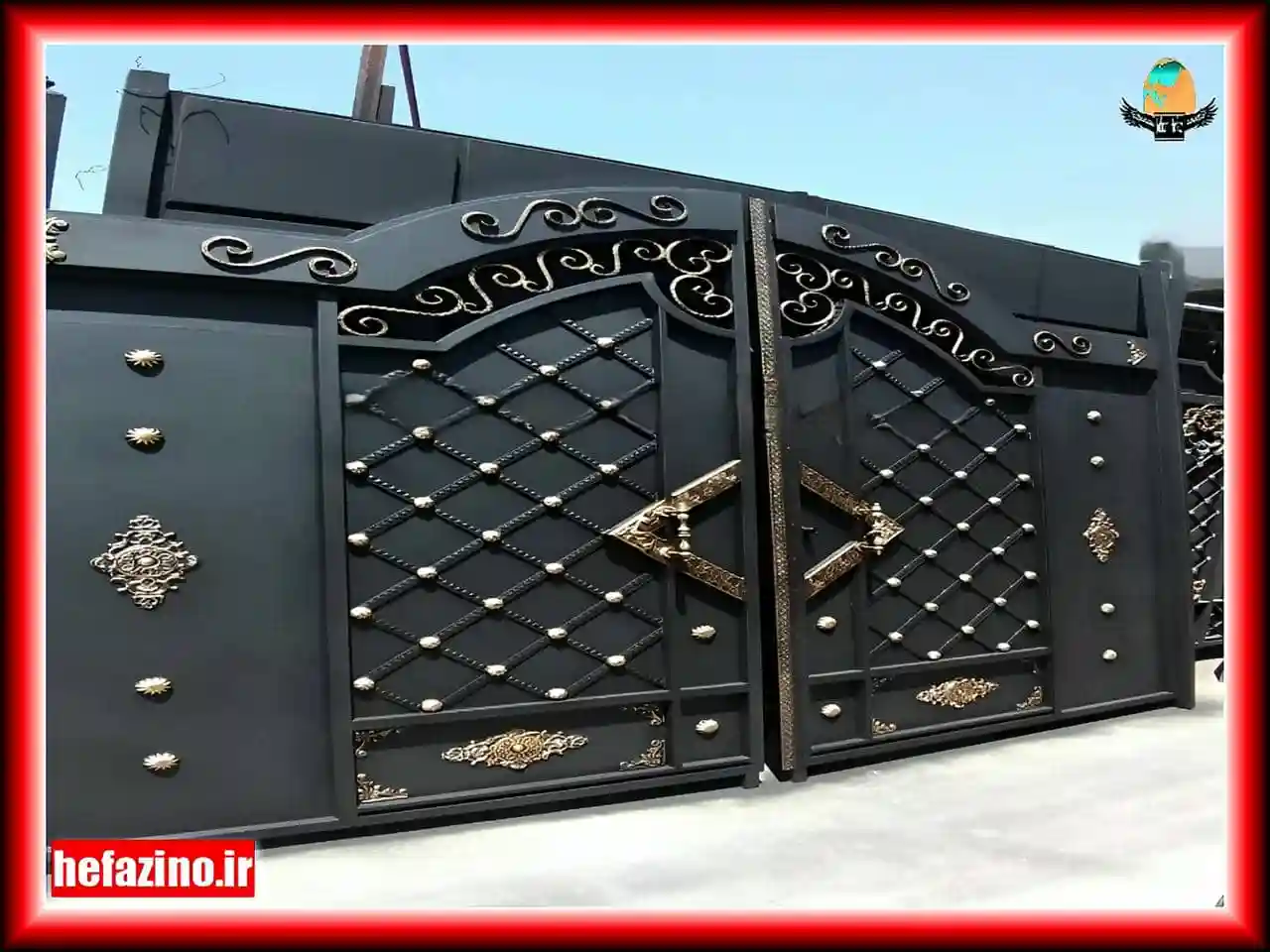 طرح فرفورژه درب حیاط برای زیبایی ویلایی
