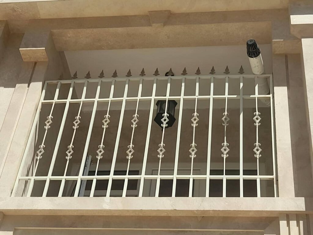 حفاظ آهنی حفاظ آهنی