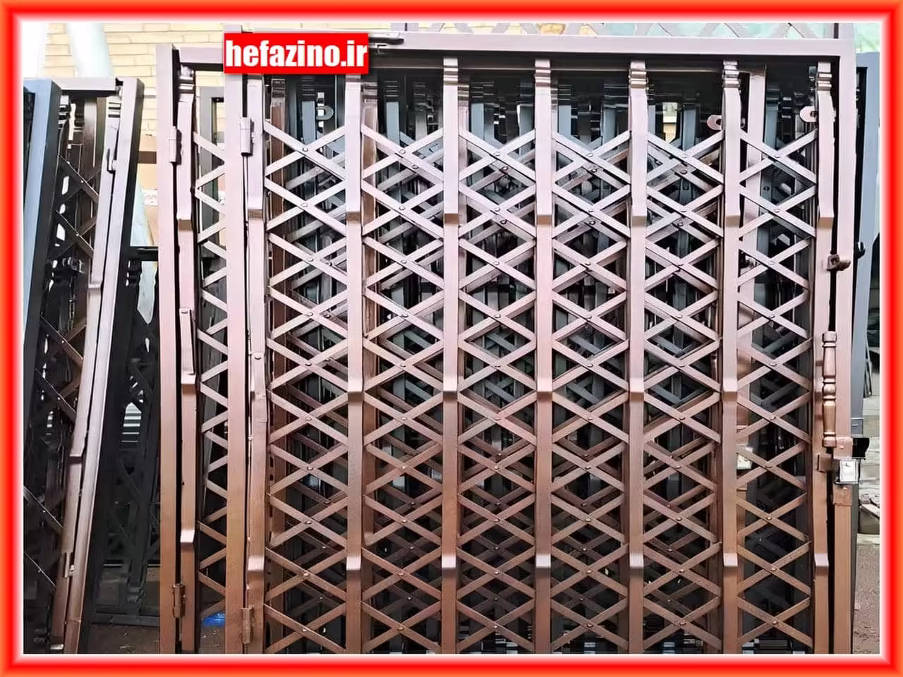 نرده و حفاظ درب آپارتمان