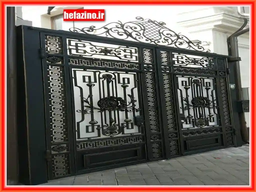 ساخت سفارشی درب حیاط فرفورژه