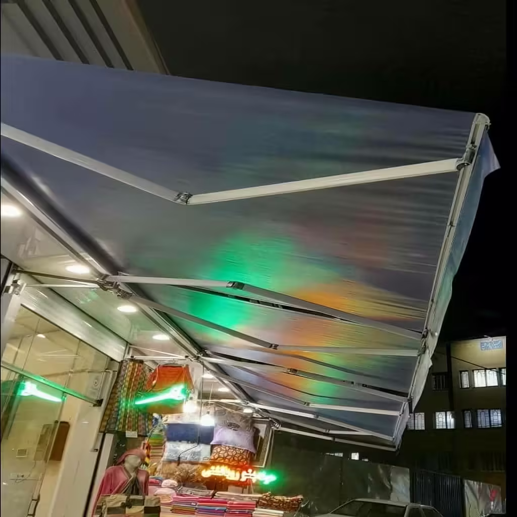 سایبان&zwnj; برقی برای کافه، رستوران و استخر: تجربه کاربر و دوام بالا