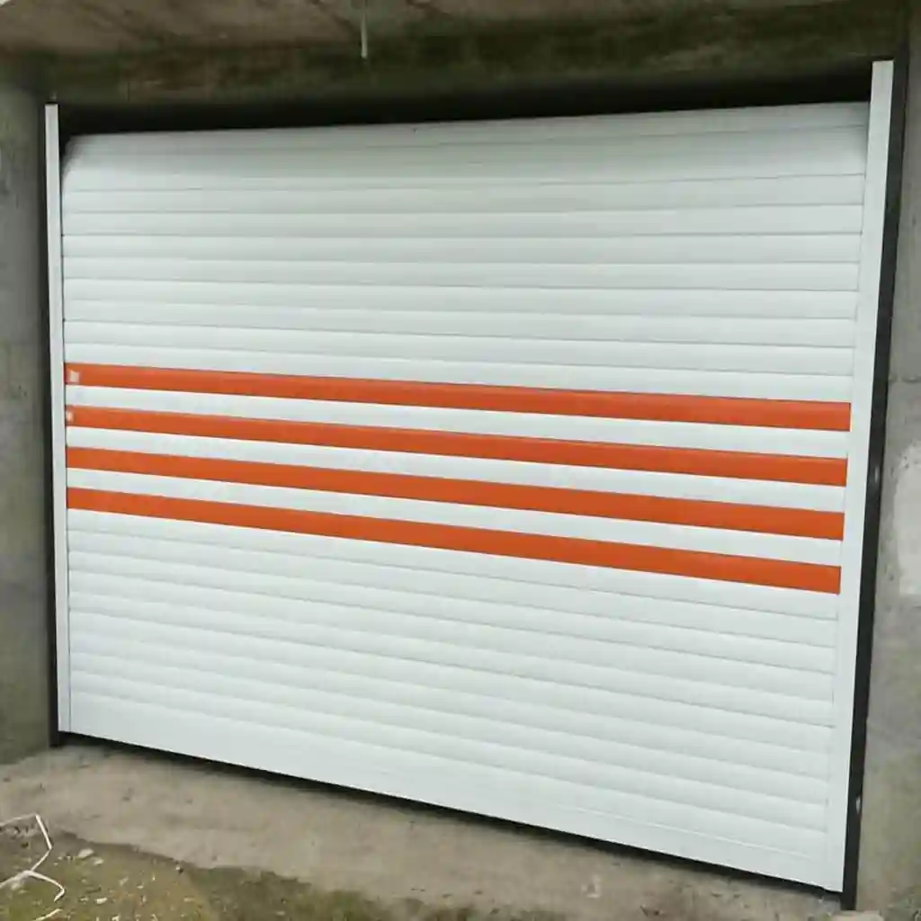 کرکره برقی با هوشمندسازی و یوپیاس: کنترل از راه دور و تداوم کار کرکره برقی با هوشمندسازی و یوپیاس: کنترل از راه دور و تداوم کار