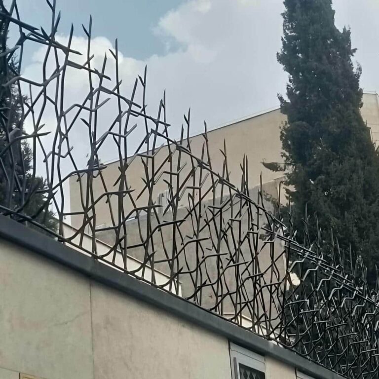ساخت حفاظ شاخ گوزنی دیوار آپارتمانی و ویلا