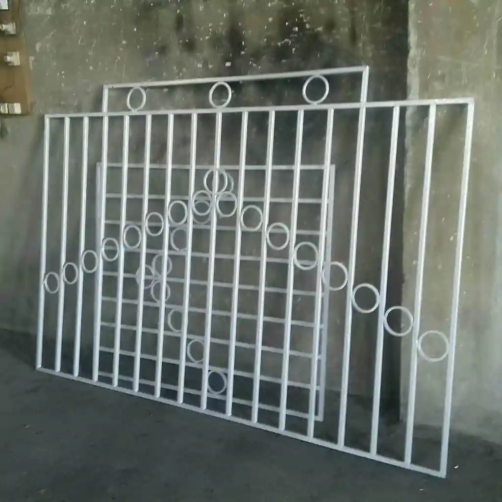 قیمت حفاظ پنجره