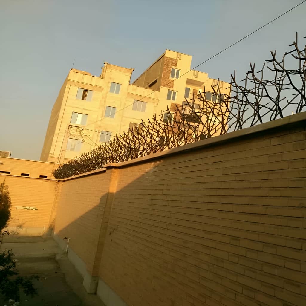 حفاظ دیوار ساختمان