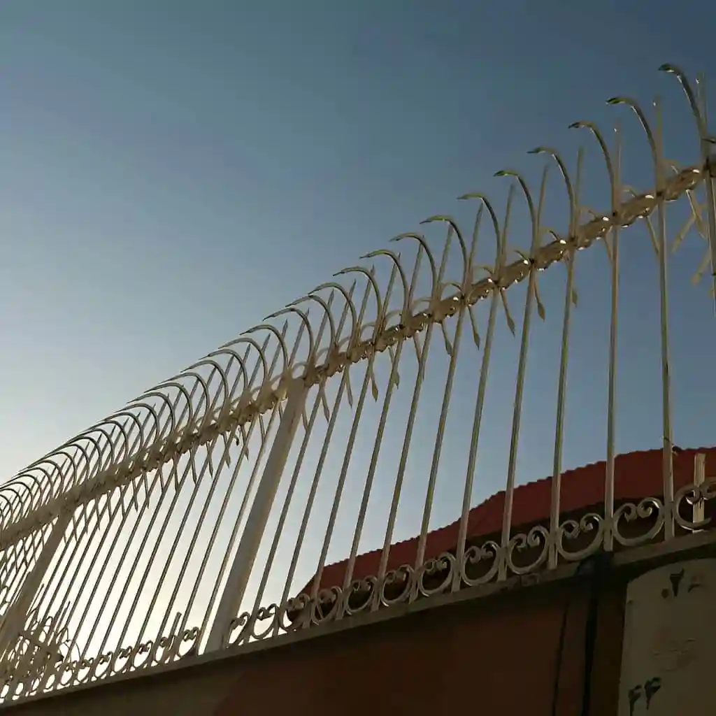 حفاظ امنیتی ساختمان