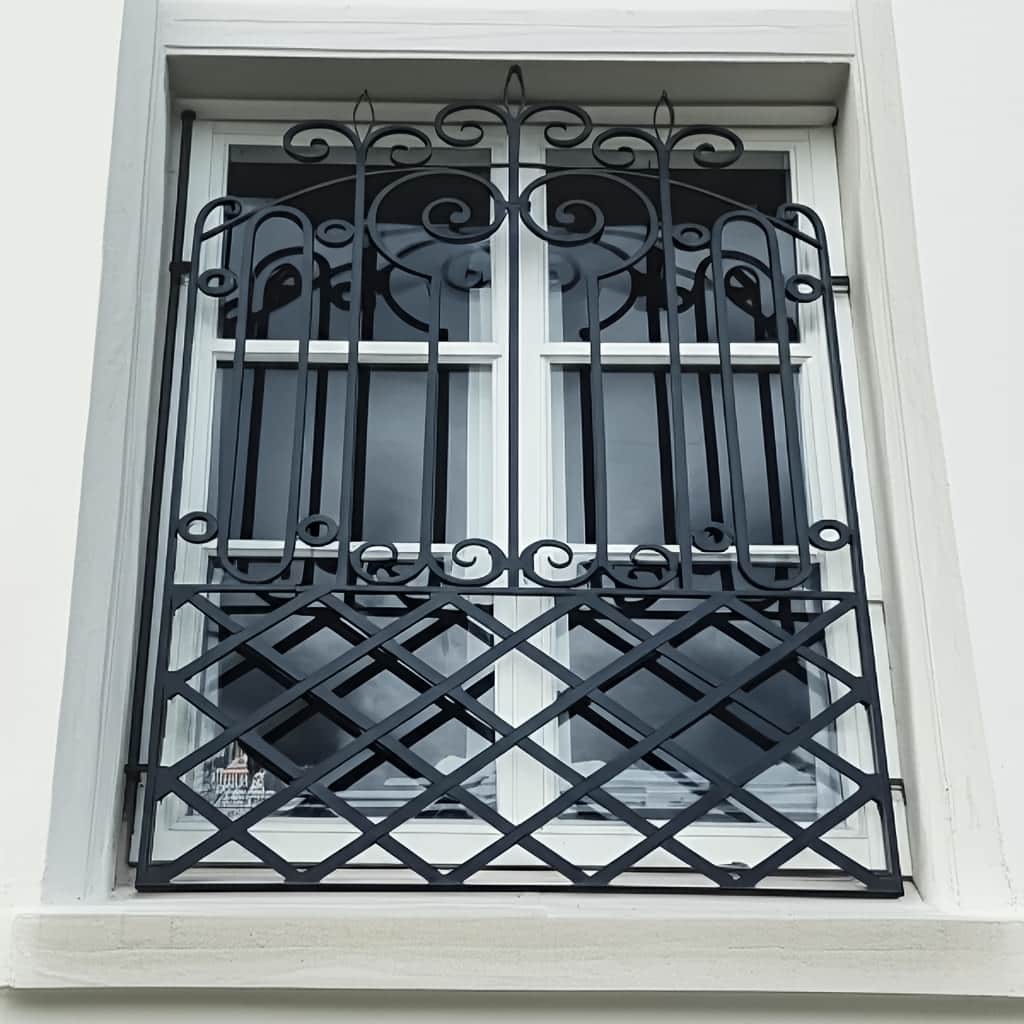 خرید حفاظ آهنی مقاوم