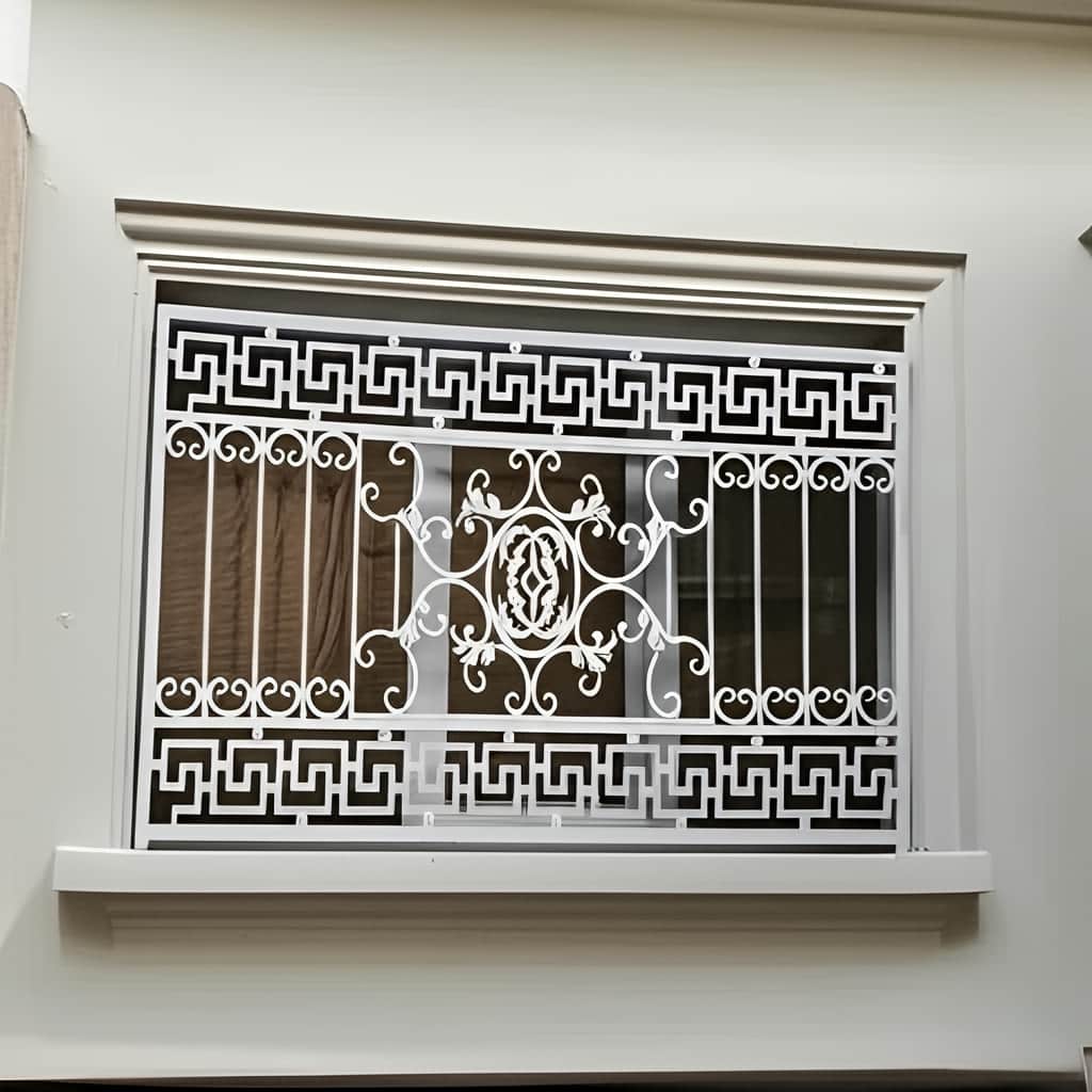 حفاظ پنجره مدل ورساچه