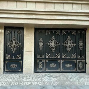 درب مدل صدفی فرفورژه کلاسیک