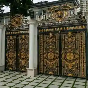 خرید درب حیاط آهنی ساده شیک