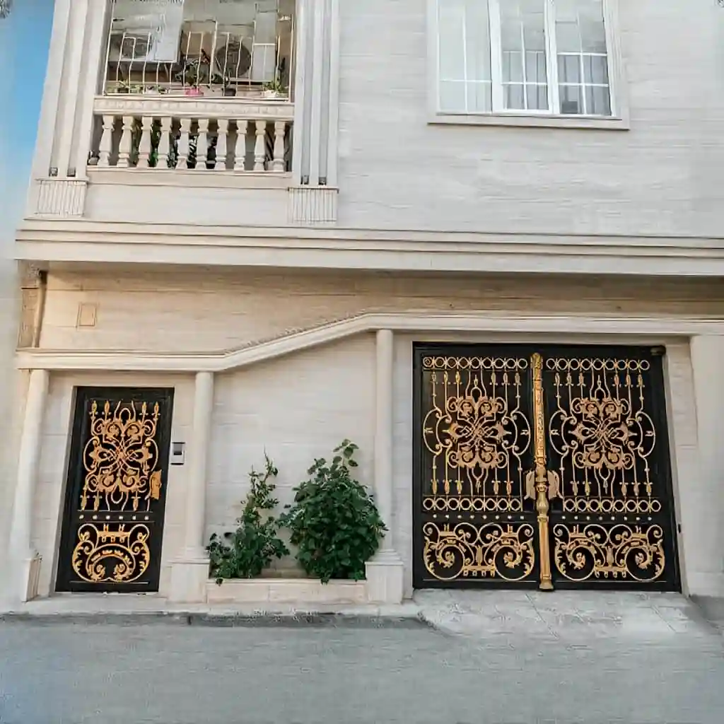 قیمت خرید درب مدل لاله سفارشی