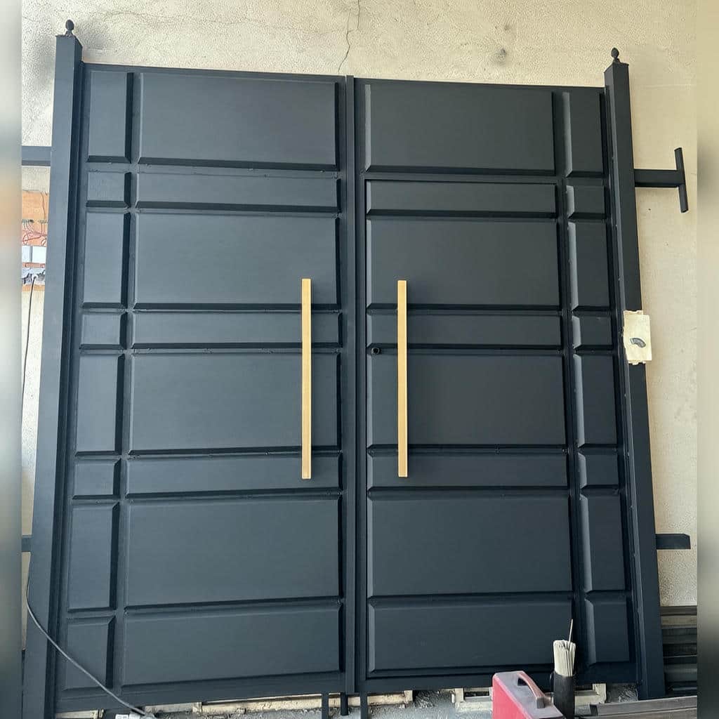 درب مدرن رادون فلزی ویلایی