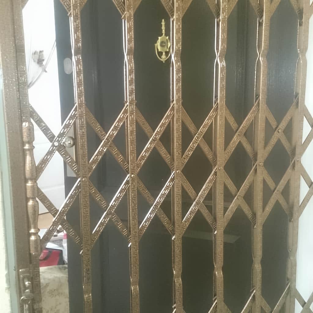خرید درب آکاردئونی حفاظ متحرک سه‌گل در کرج