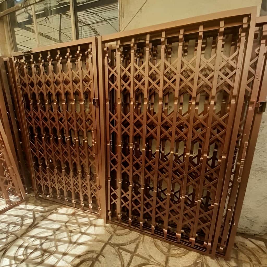 درب آکاردئونی حفاظ متحرک در ساوه