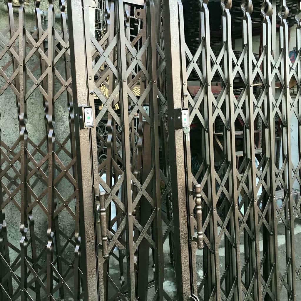 قیمت درب آکاردئونی حفاظ متحرک آپارتمانی در شیراز