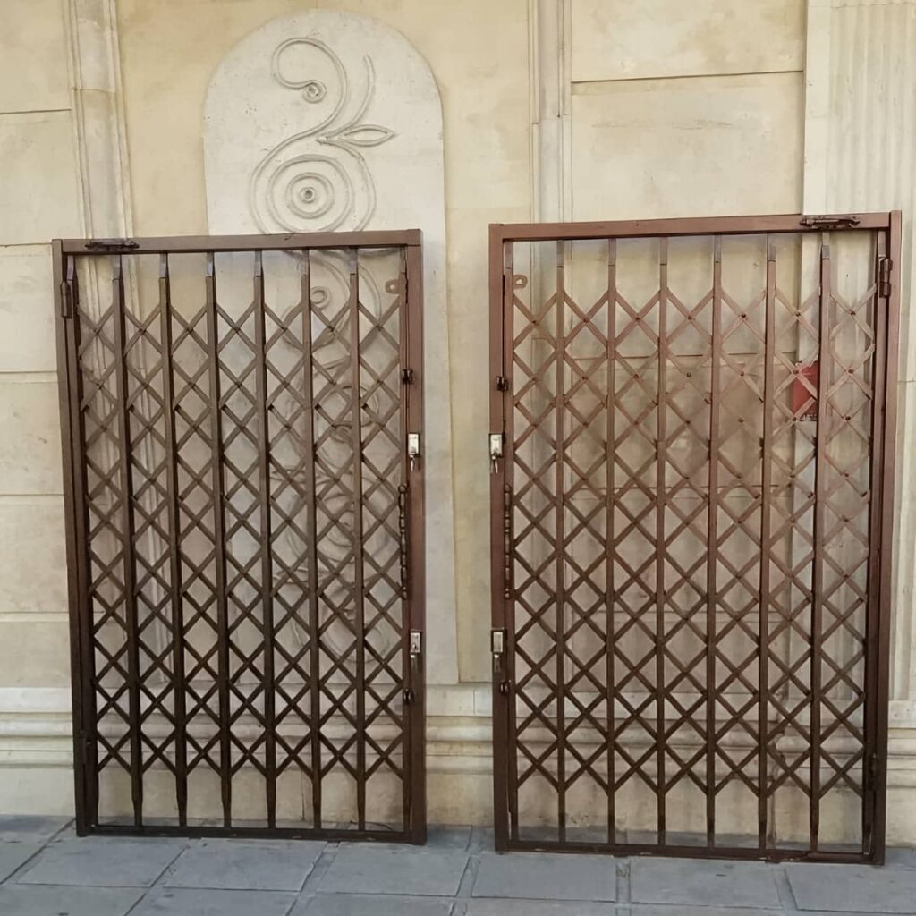 درب آکاردئونی حفاظ متحرک در سبزوار