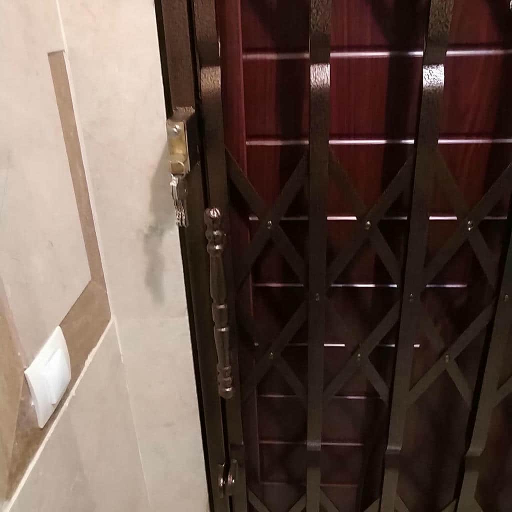فروش درب آکاردئونی حفاظ متحرک فرفورژه در باغ عباس‌آباد