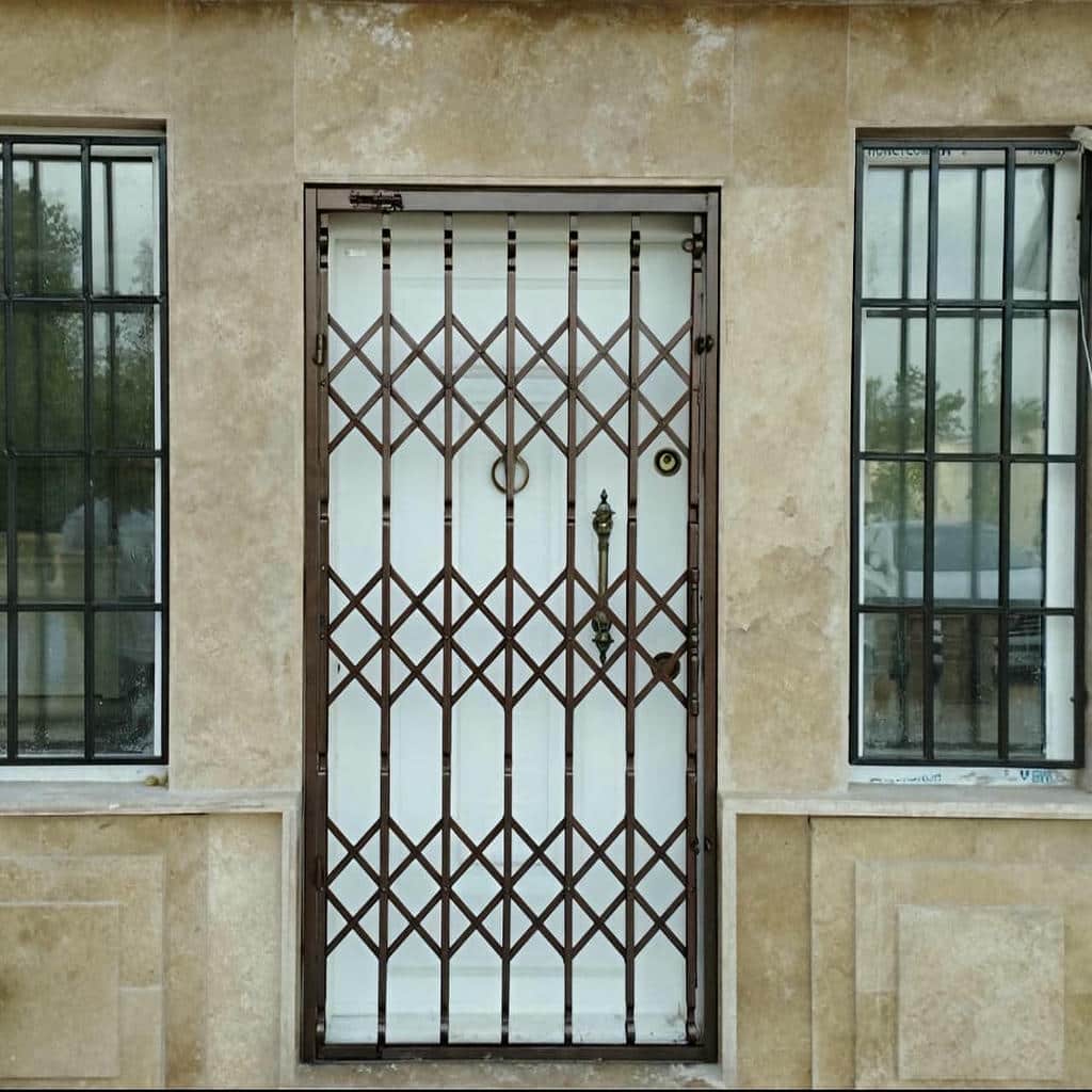 درب آکاردئونی حفاظ متحرک در اشتهارد