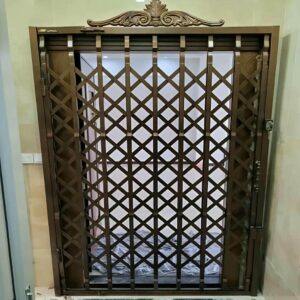 درب آکاردئونی حفاظ متحرک در شهرکرد