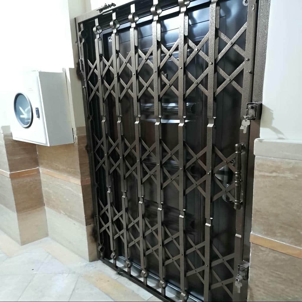 فروش درب آکاردئونی حفاظ متحرک سفارشی در اردبیل
