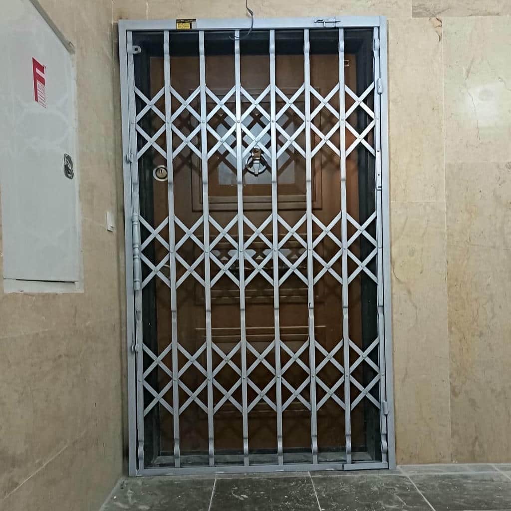 خرید درب آکاردئونی حفاظ متحرک صنعتی در سیرجان