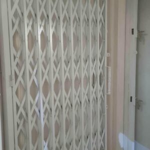 درب آکاردئونی حفاظ متحرک در نظرآباد