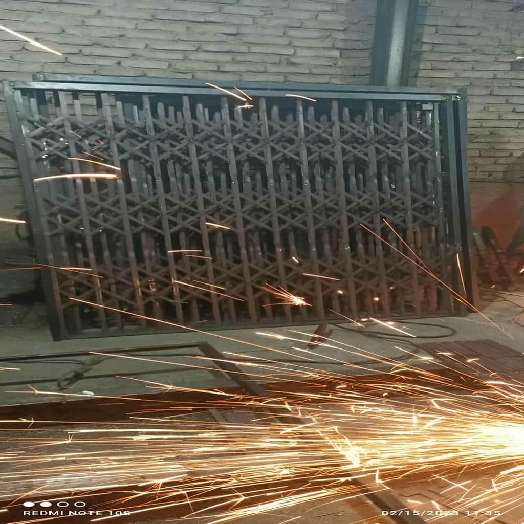 قیمت درب آکاردئونی حفاظ متحرک چهارگل در پردیس