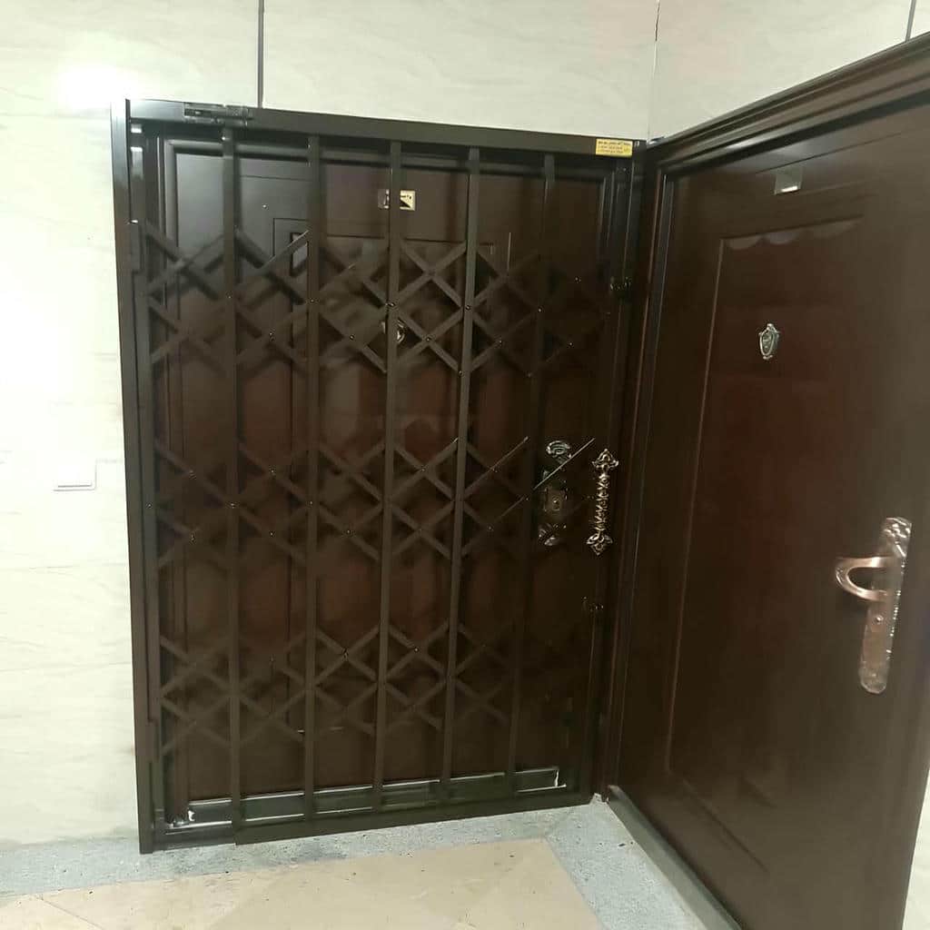 قیمت درب آکاردئونی حفاظ متحرک آپارتمانی در بابل