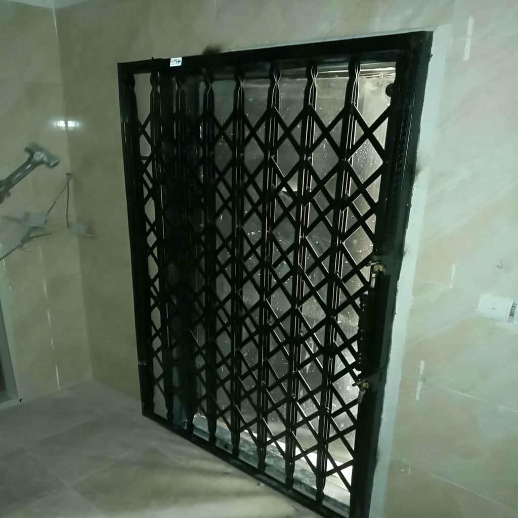 فروش درب آکاردئونی حفاظ متحرک تقویت‌شده در پرند