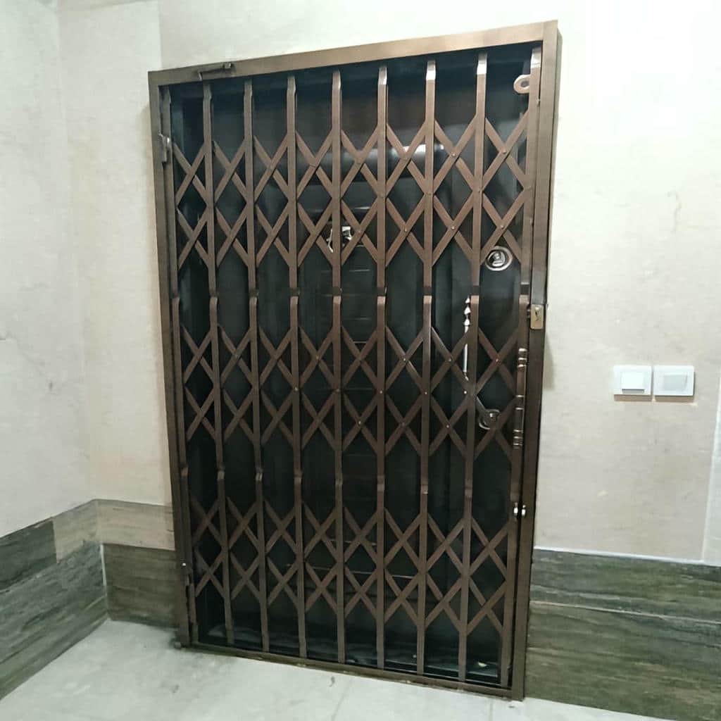 درب آکاردئونی حفاظ متحرک در بابل