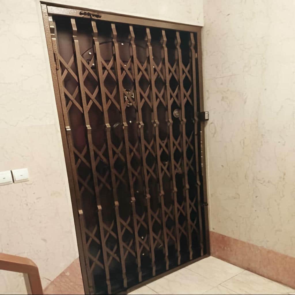 فروش درب آکاردئونی حفاظ متحرک آپارتمانی در چالوس