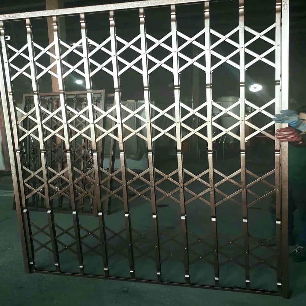 قیمت درب آکاردئونی حفاظ متحرک چهارگل در اردبیل