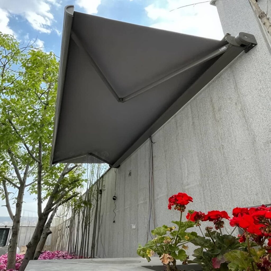 خرید انواع سایبان برقی بازویی در ساوه