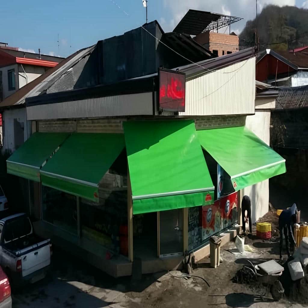 سایبان برقی بازویی در قشم