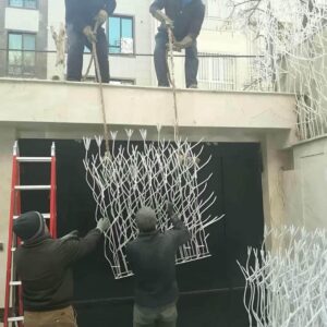 حفاظ شاخ گوزنی در نیشابور