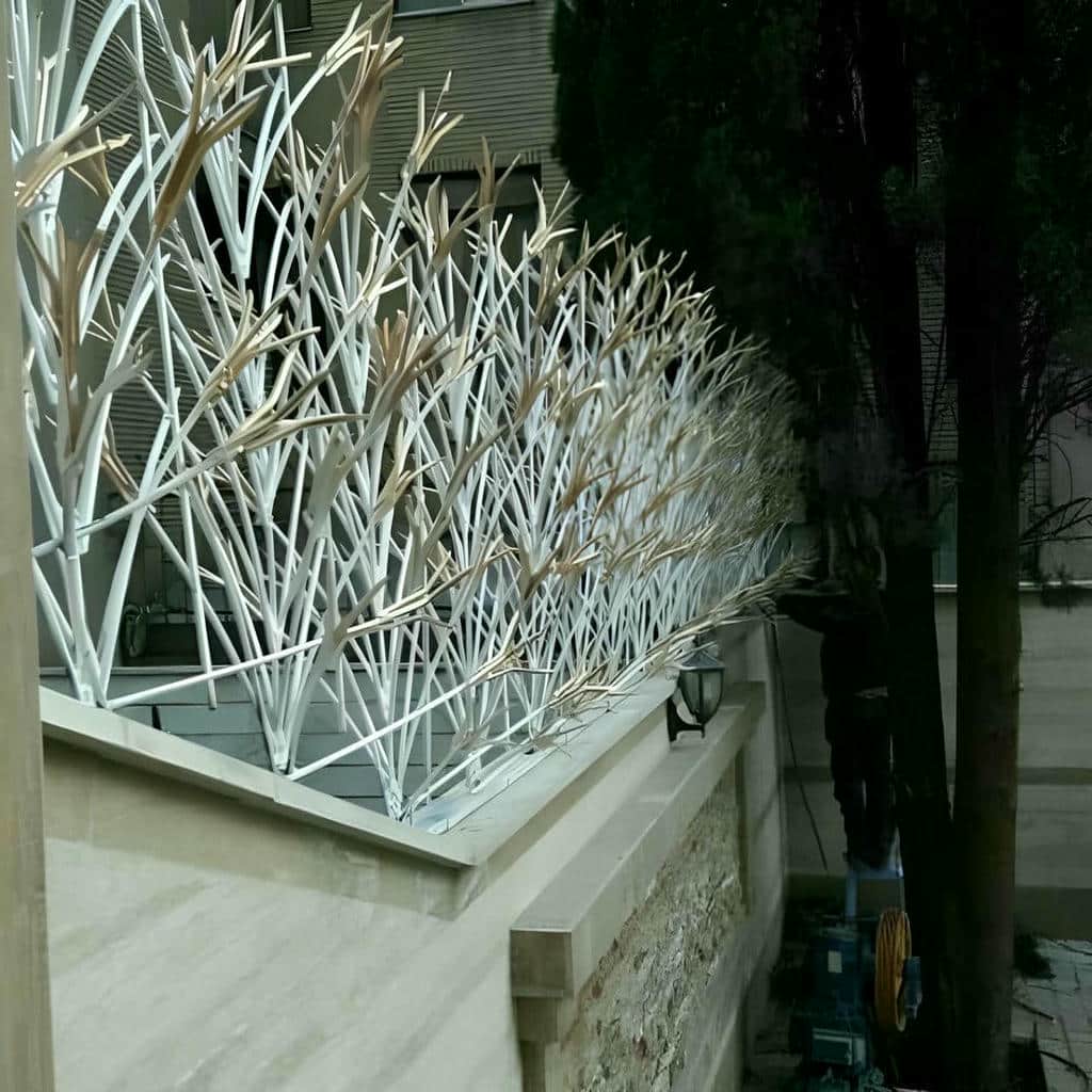 حفاظ شاخ گوزنی در شهرکرد
