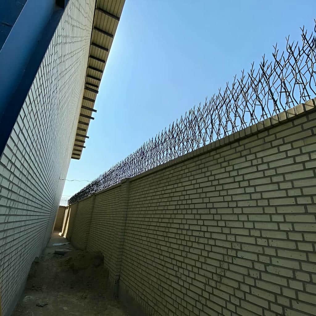 نصب حفاظ شاخ گوزنی رنگ مقاوم در ساوه