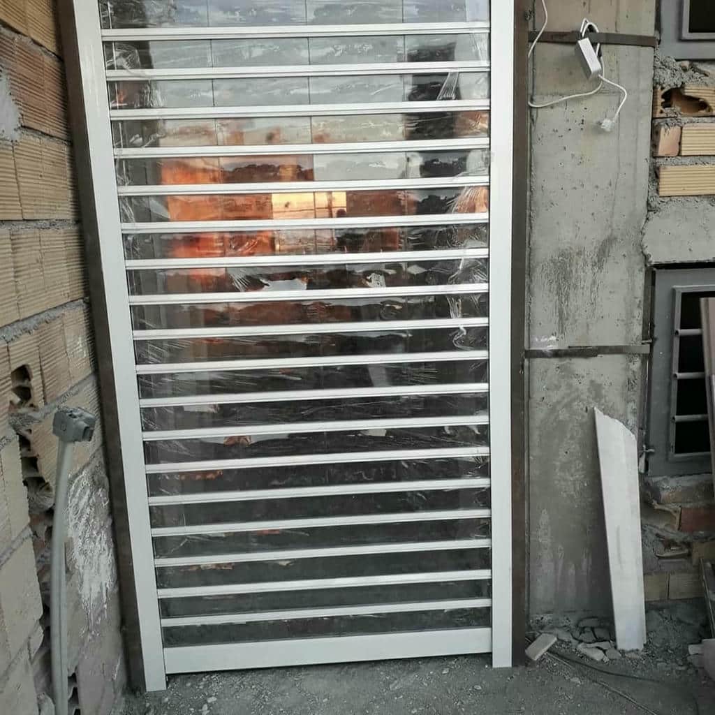نصب کرکره برقی فولادی در قزوین