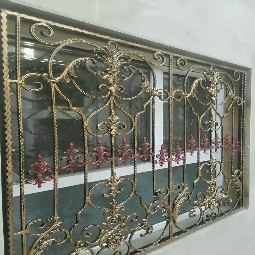 نصب حفاظ پنجره نرده آهنی در پردیس