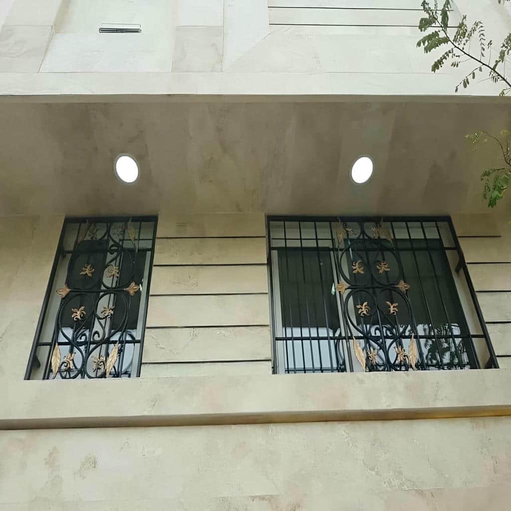 نصب حفاظ پنجره بازشو در بندر دیلم