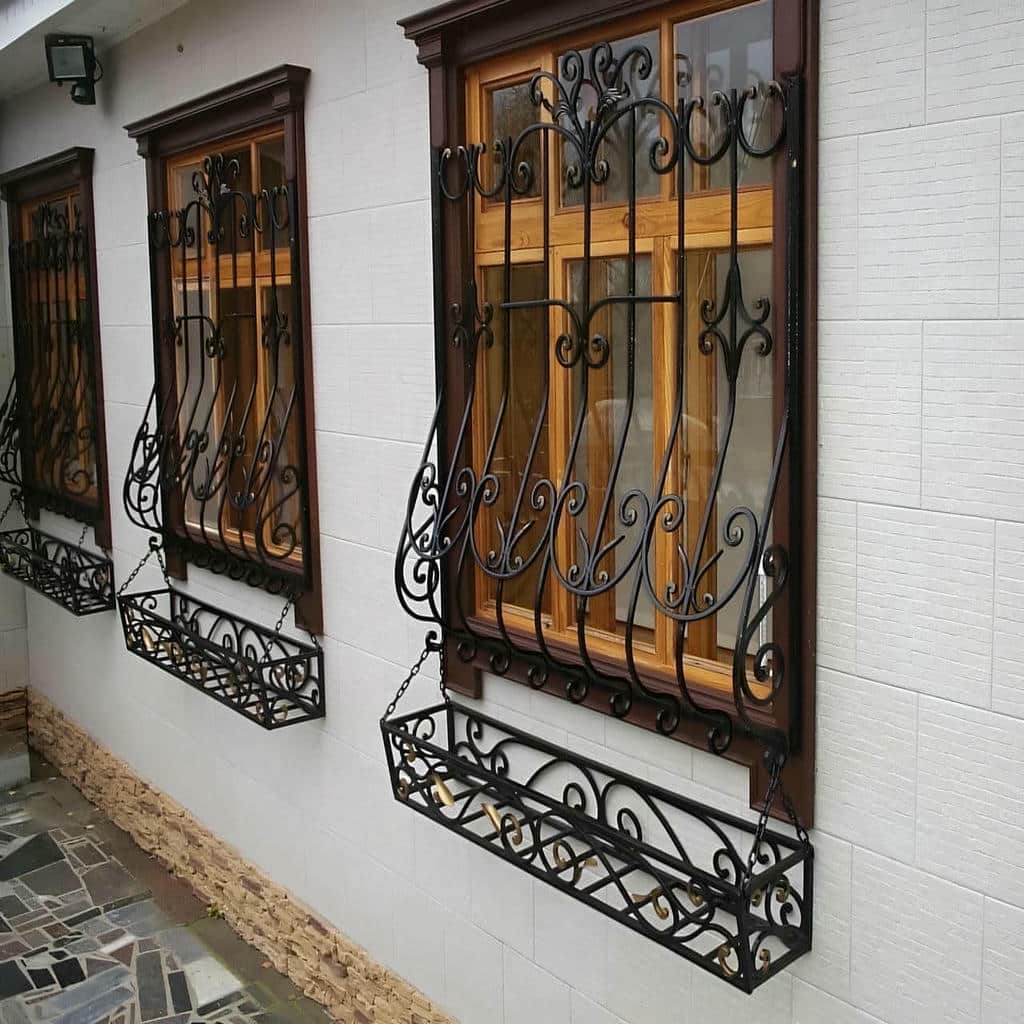 فروش حفاظ پنجره نرده آهنی در بیرجند
