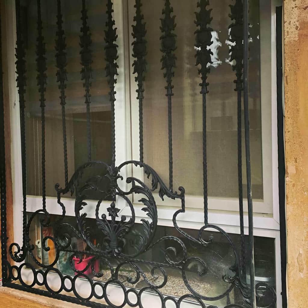 خرید حفاظ پنجره ساده در یاسوج