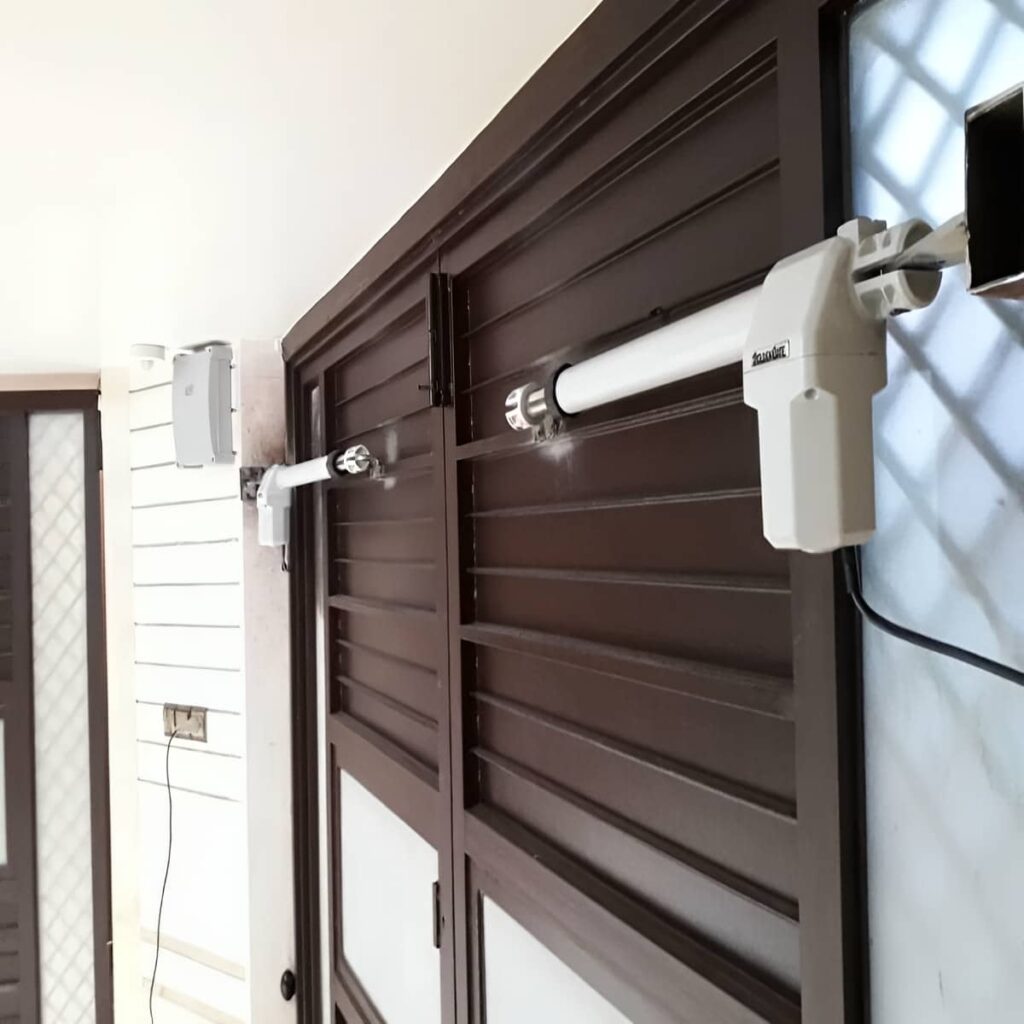 خرید جک بازویی ریلی مدل مدرن در شهرکرد