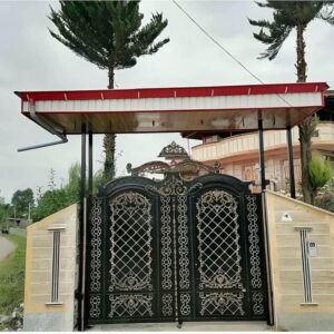 درب حیاط فرفورژه ویلایی در نظرآباد
