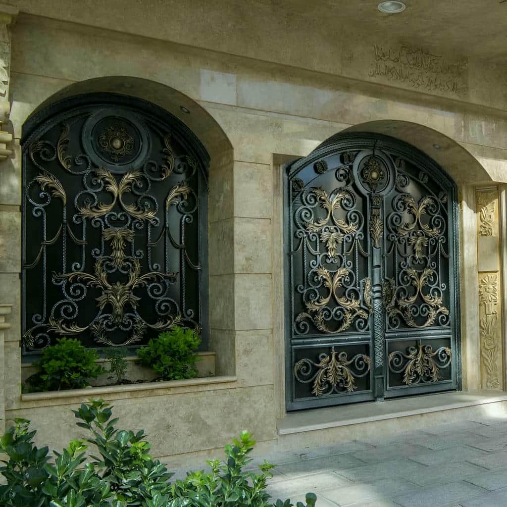 قیمت درب حیاط فرفورژه ویلایی مدرن در بیرجند