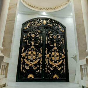درب حیاط فرفورژه ویلایی در بیرجند