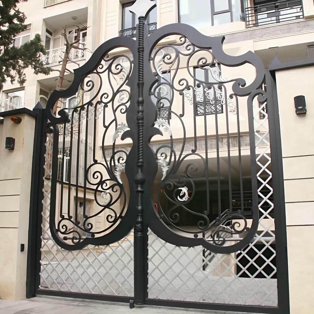 قیمت درب حیاط فرفورژه ویلایی مدرن در تهران