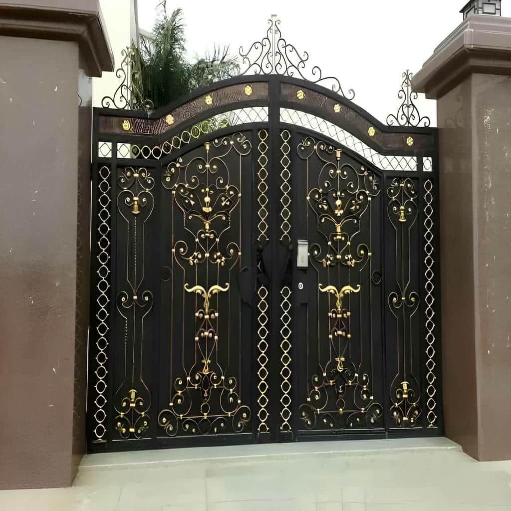 نصب درب حیاط فرفورژه ویلایی مقاوم در عظیمیه کرج