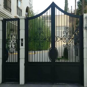 درب حیاط فرفورژه در ساری